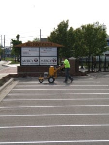 parking lot striping contractor