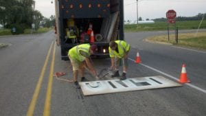 Pavement marking traffic symbol - message crews